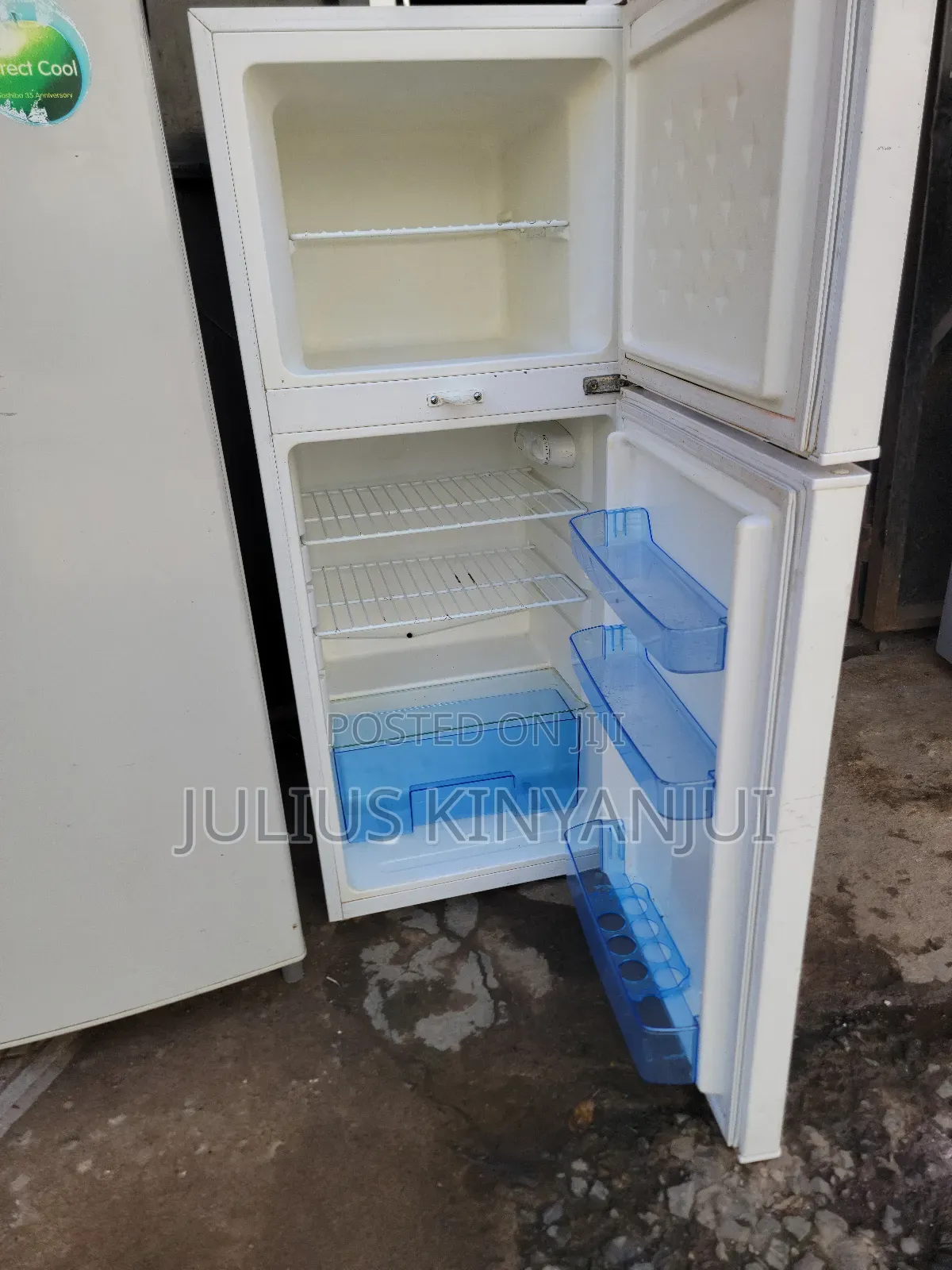 Top Freezer Fridge Armco