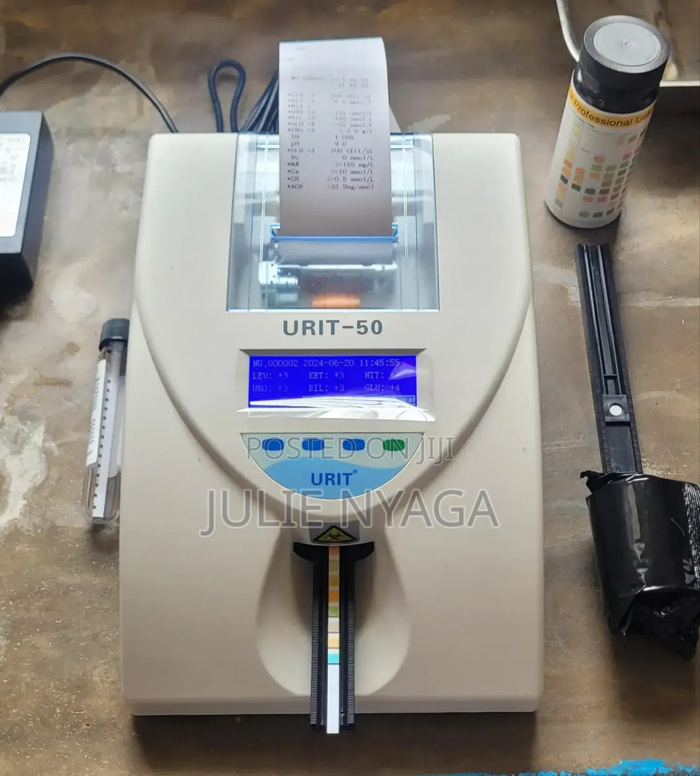 Urine Analyzer