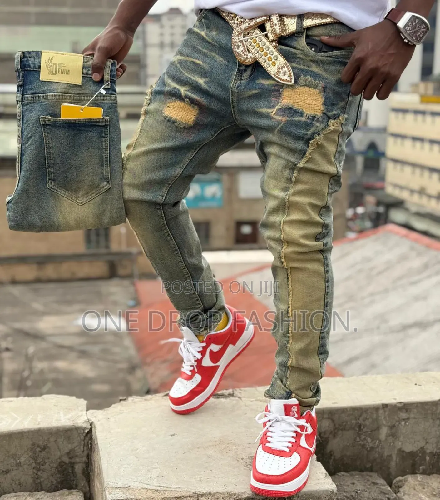 Men Fitting Jeans