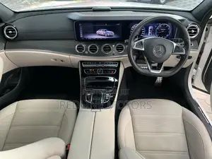 Mercedes-Benz E43 AMG 3.0 AWD 2018 Off white