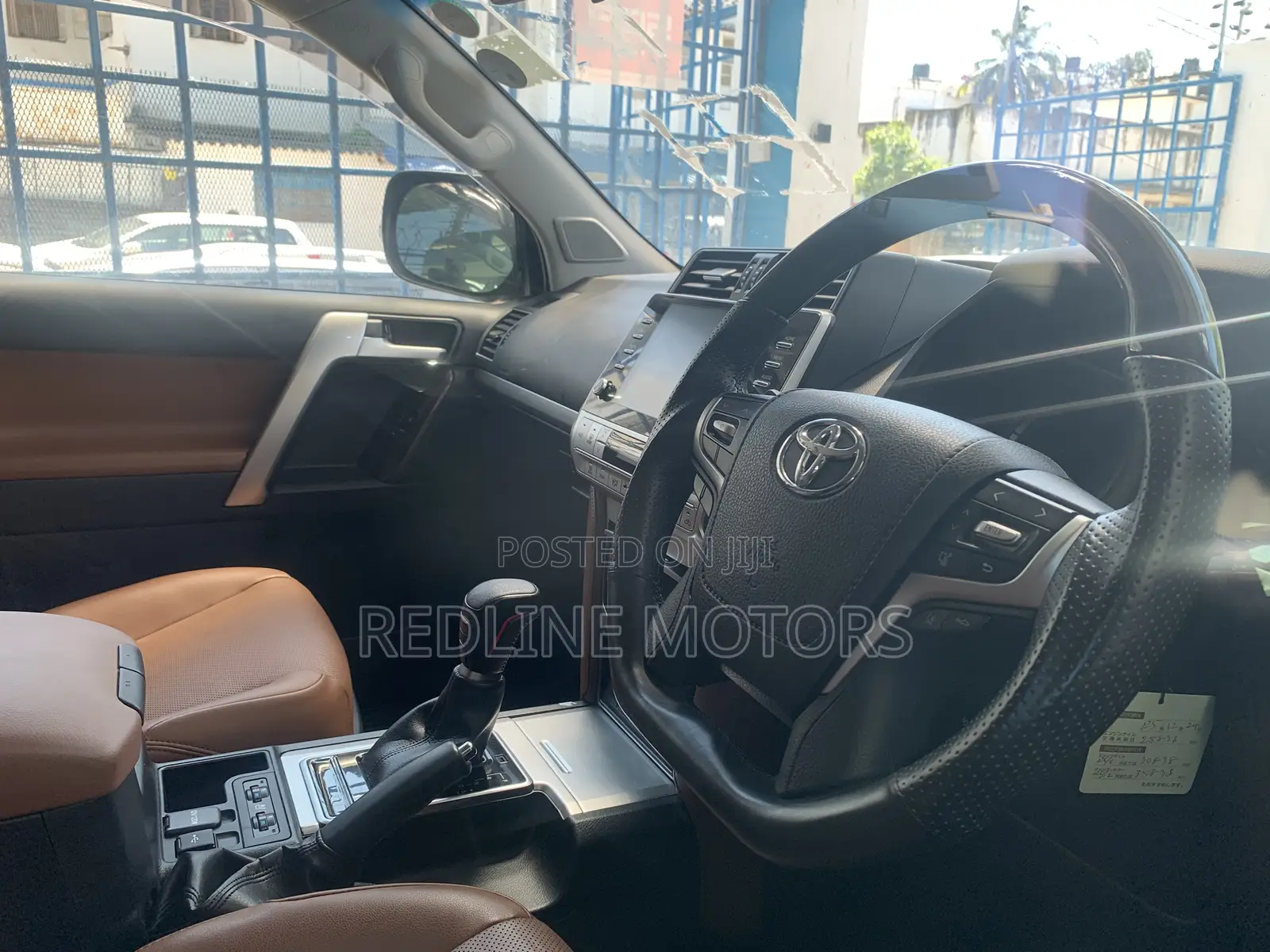 Toyota Land Cruiser Prado 2022 Black