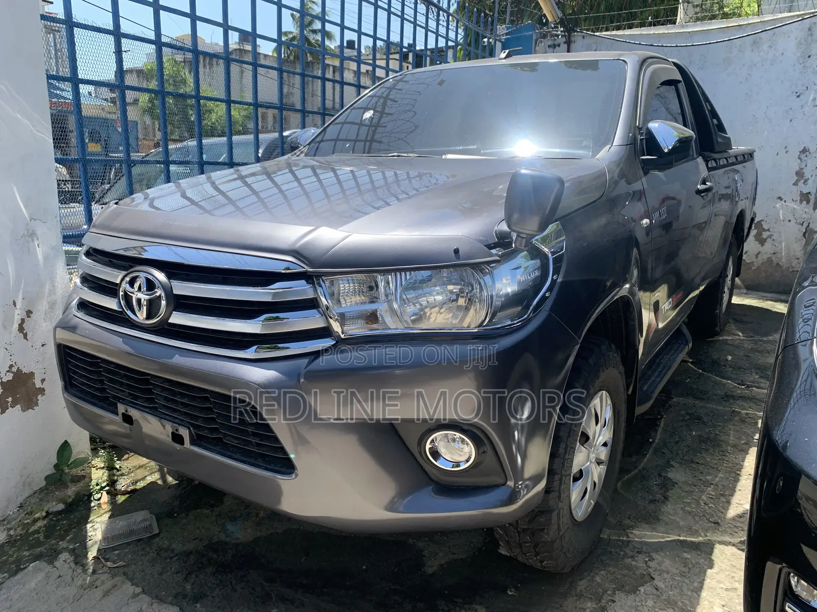 Toyota Hilux 2018 Gray