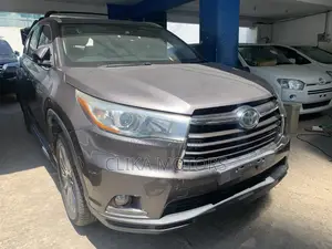 Toyota Kluger 2017 Gray