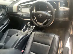 Toyota Kluger 2017 Gray