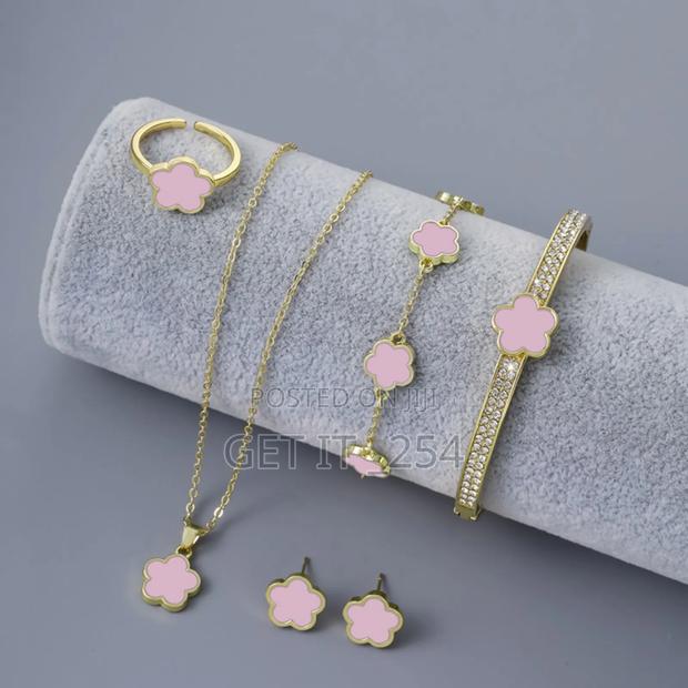 *Trendy Hot Floral Ladies Jewellery Set - thumbnail 6
