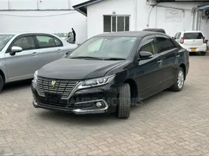 Toyota Premio 1.5 FWD 2018 Black