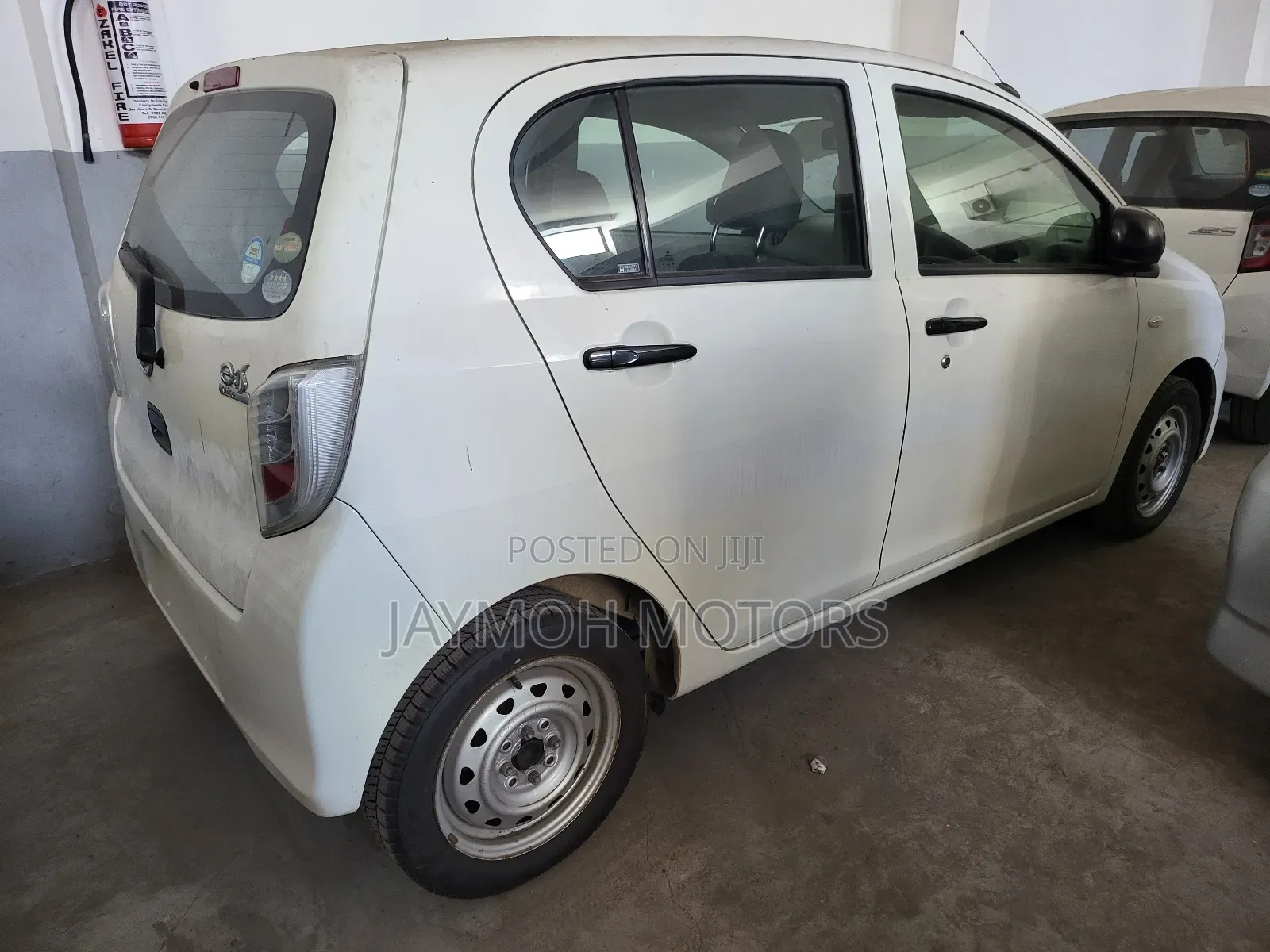 Daihatsu Mira 2017 White