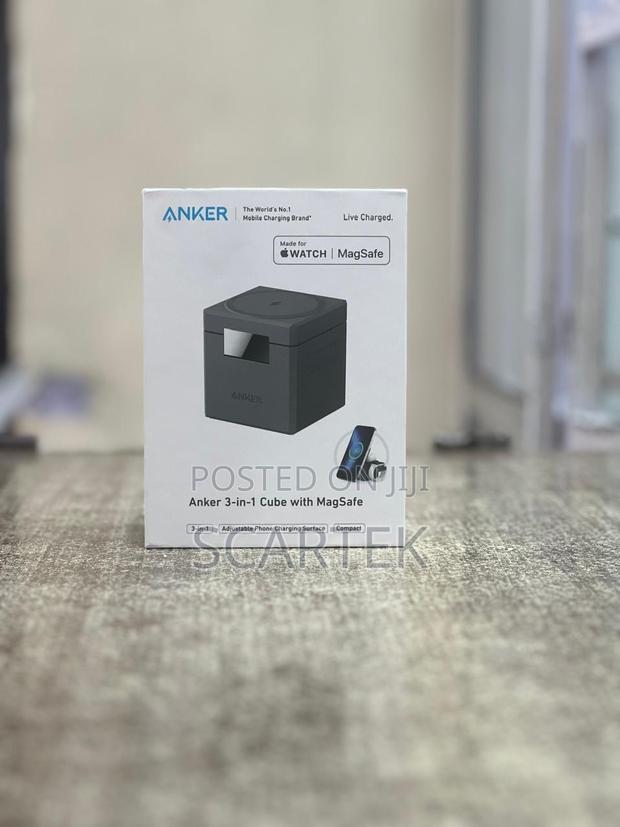 Anker 3 In 1 Cube With Magsafe