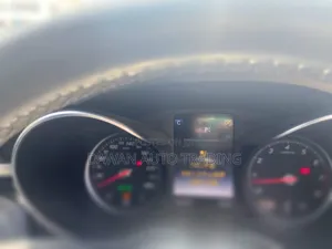 Mercedes-Benz C200 2017 Black