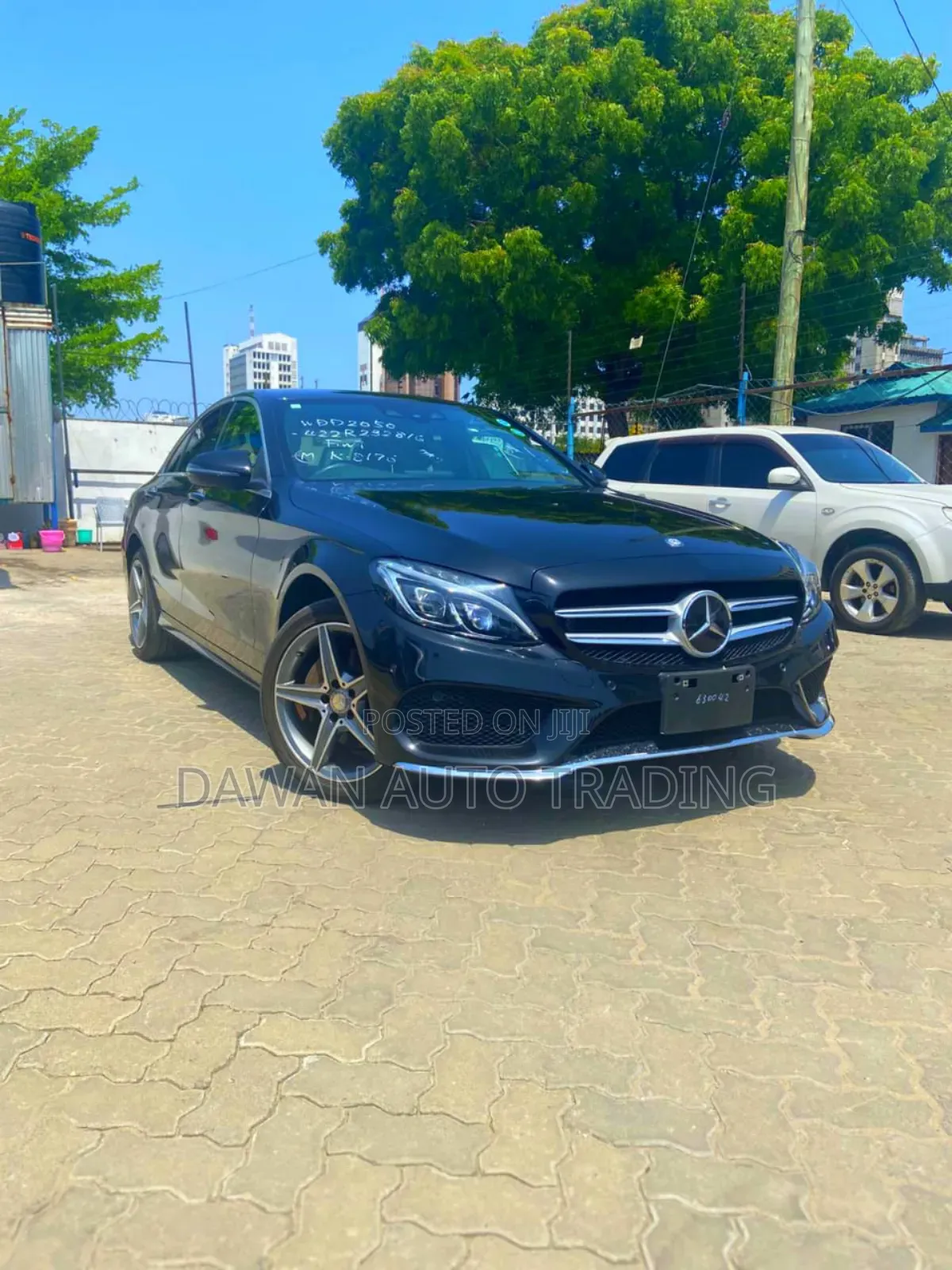 Mercedes-Benz C200 2017 Black