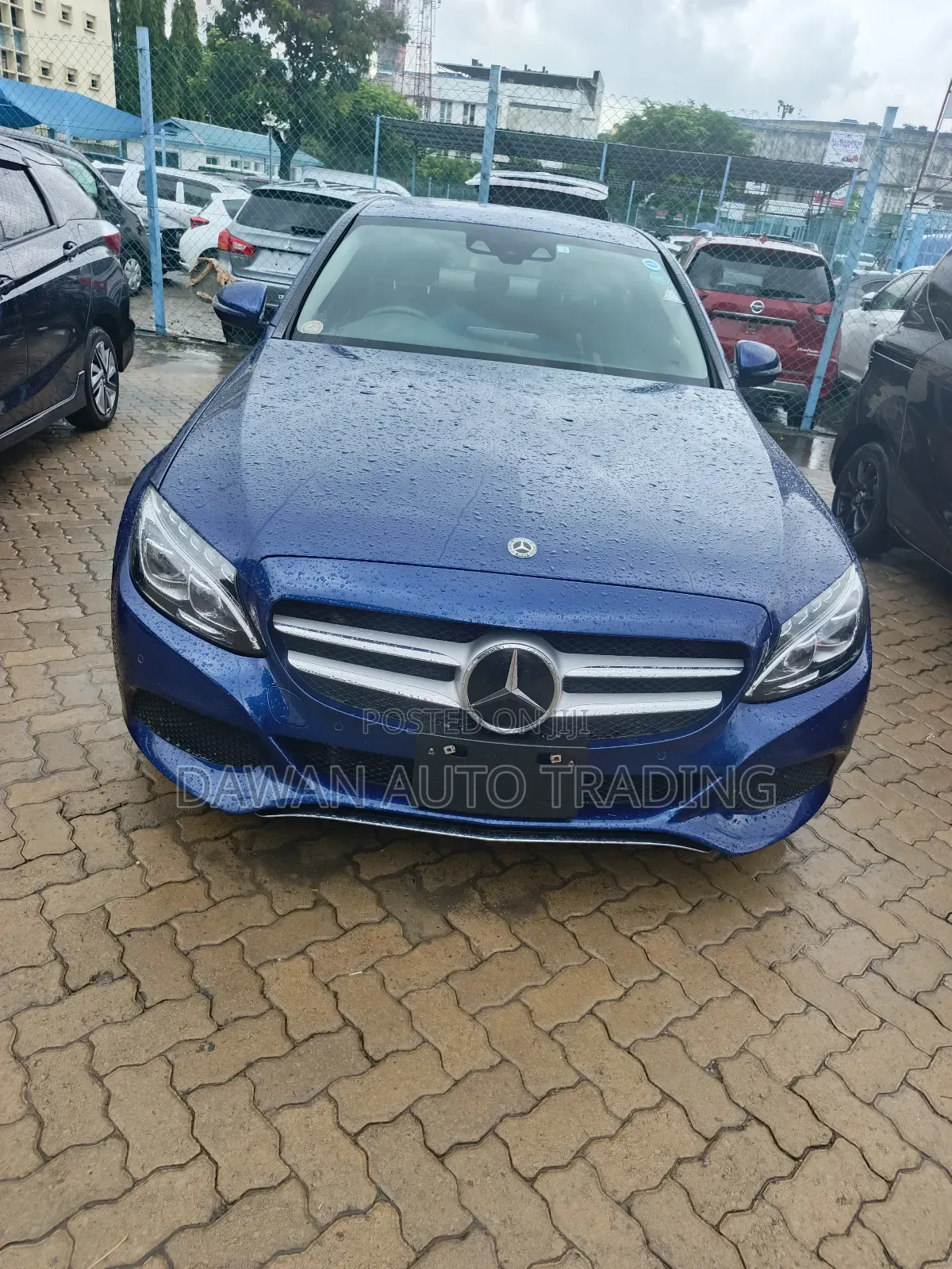 Mercedes-Benz C200 2018 Blue