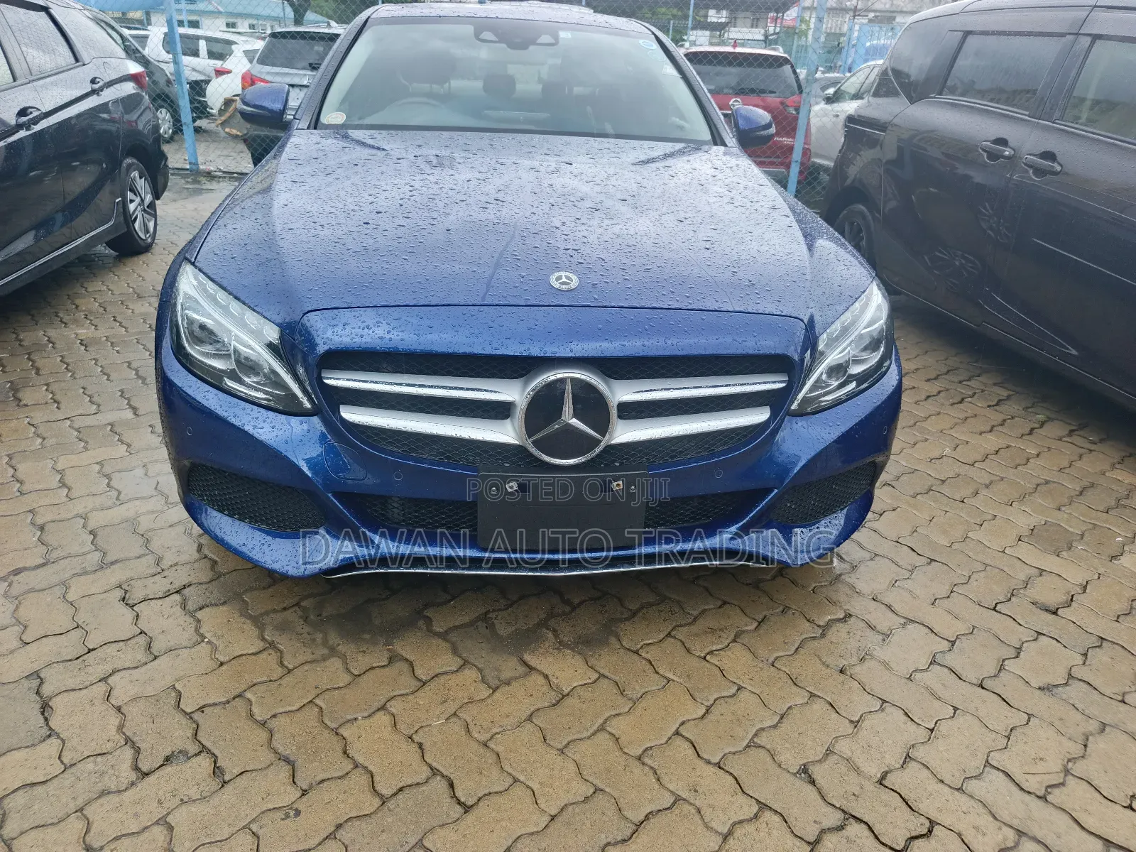 Mercedes-Benz C200 2018 Blue