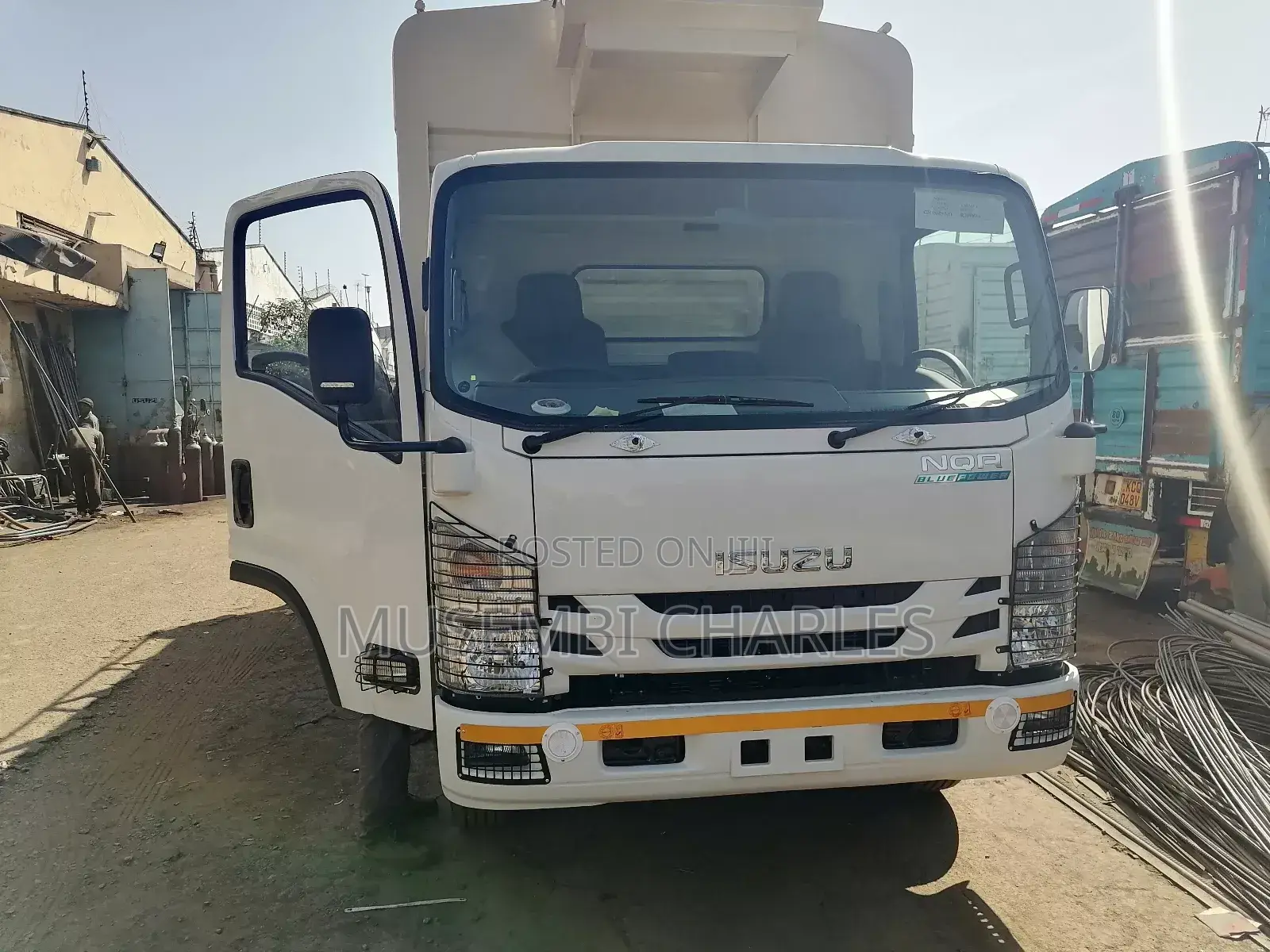 Isuzu Nqr81 Truck.