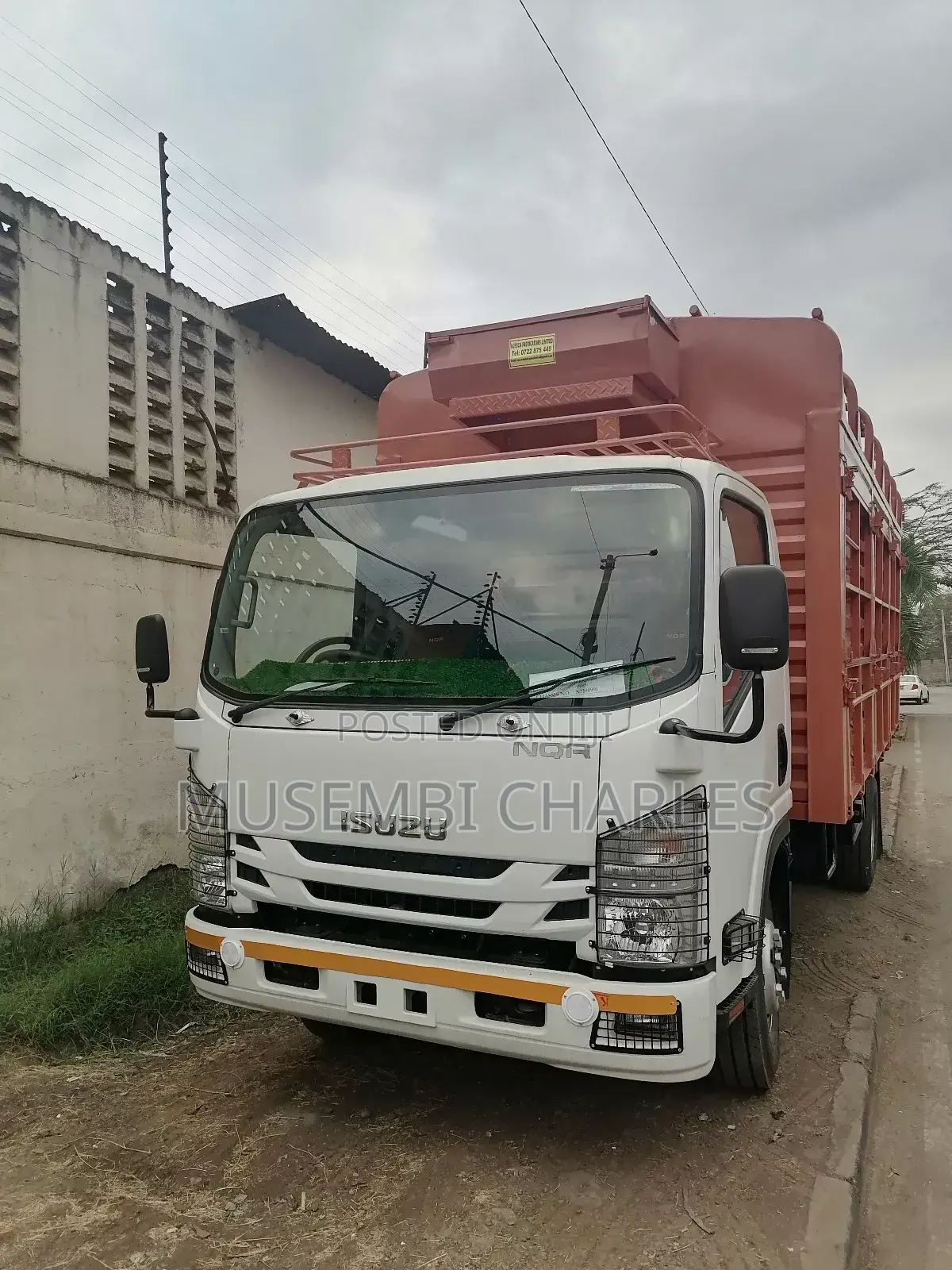 Isuzu Nqr81 Truck.