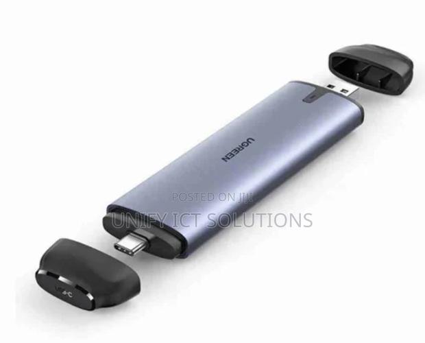 UGREEN 2 in 1 M.2 SATA SSD Enclosure - main view