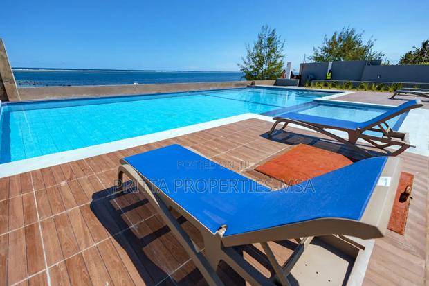 Nyali Beachfront Furnished 1br Apartment - thumbnail 2