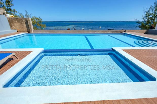 Nyali Beachfront Furnished 1br Apartment - thumbnail 3