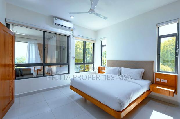 Nyali Beachfront Furnished 1br Apartment - thumbnail 5