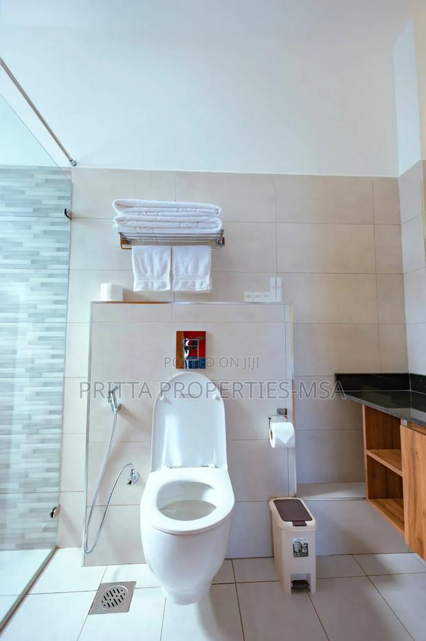 Nyali Beachfront Furnished 1br Apartment - thumbnail 17