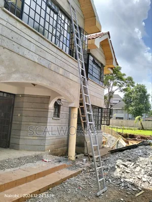 Foldable Ladder (5stepsx4) 6m Long Sale