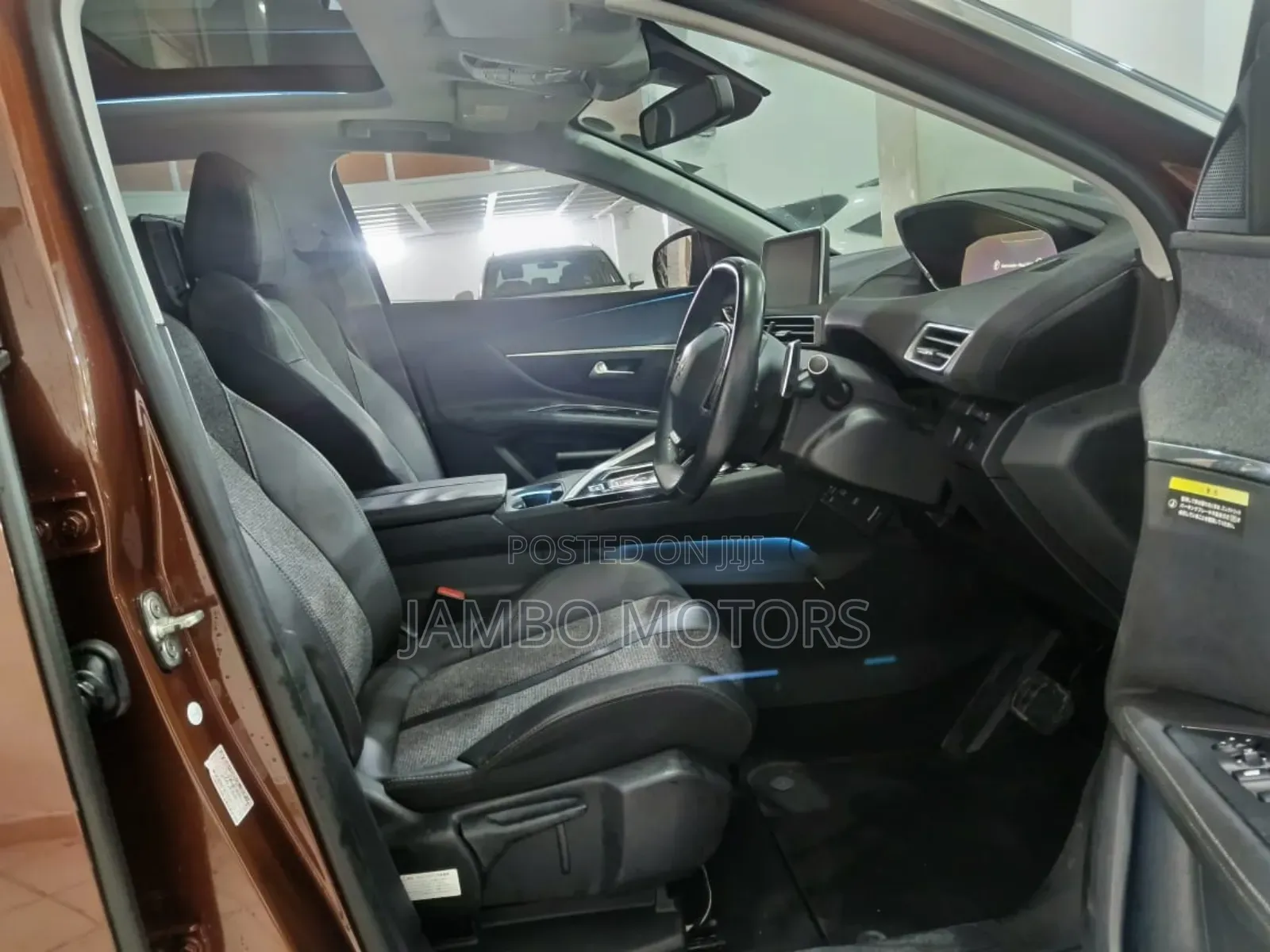 Peugeot 3008 2018 Brown