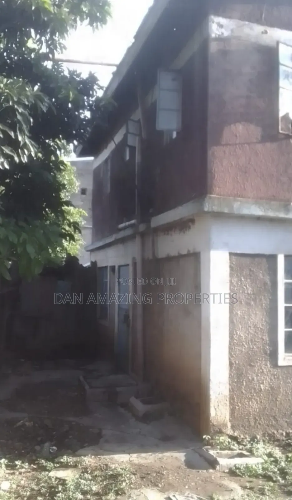 Commercial Space With Old House Homabay Rongo Tamac For Rent