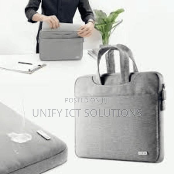 UGREEN Laptop Carry Case 14′′- LP437 - thumbnail 2