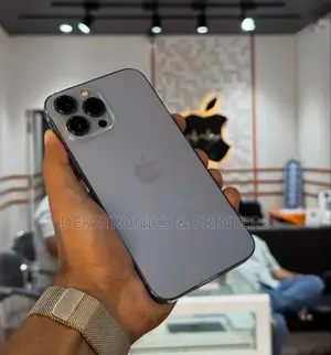 New Apple iPhone 16 Pro 256 GB Black