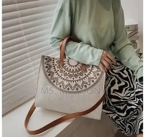 Women's Fashionable Elegant Large Capacity Tote Bag