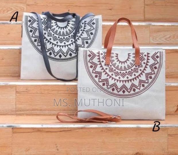Women's Fashionable Elegant Large Capacity Tote Bag