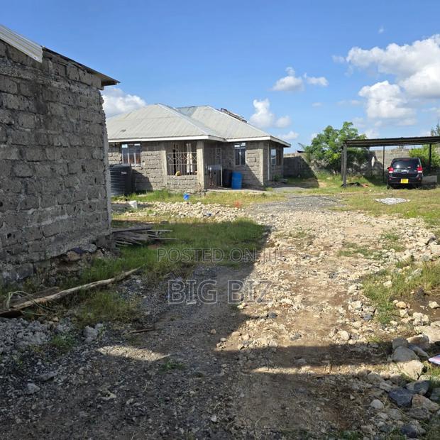 2bdrm House in House + Shops, Mlolongo for sale - main view