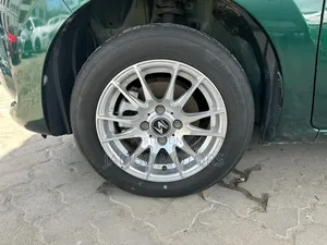 Toyota Passo 1.0 FWD 2018 Green