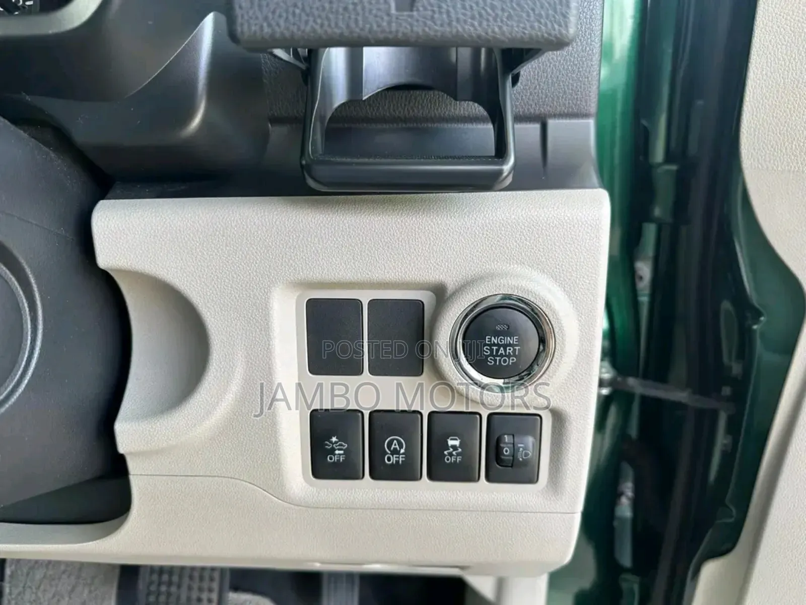 Toyota Passo 1.0 FWD 2018 Green