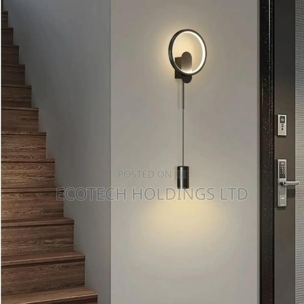Unique Double Light Source Wall Bracket Light Jt7yr
