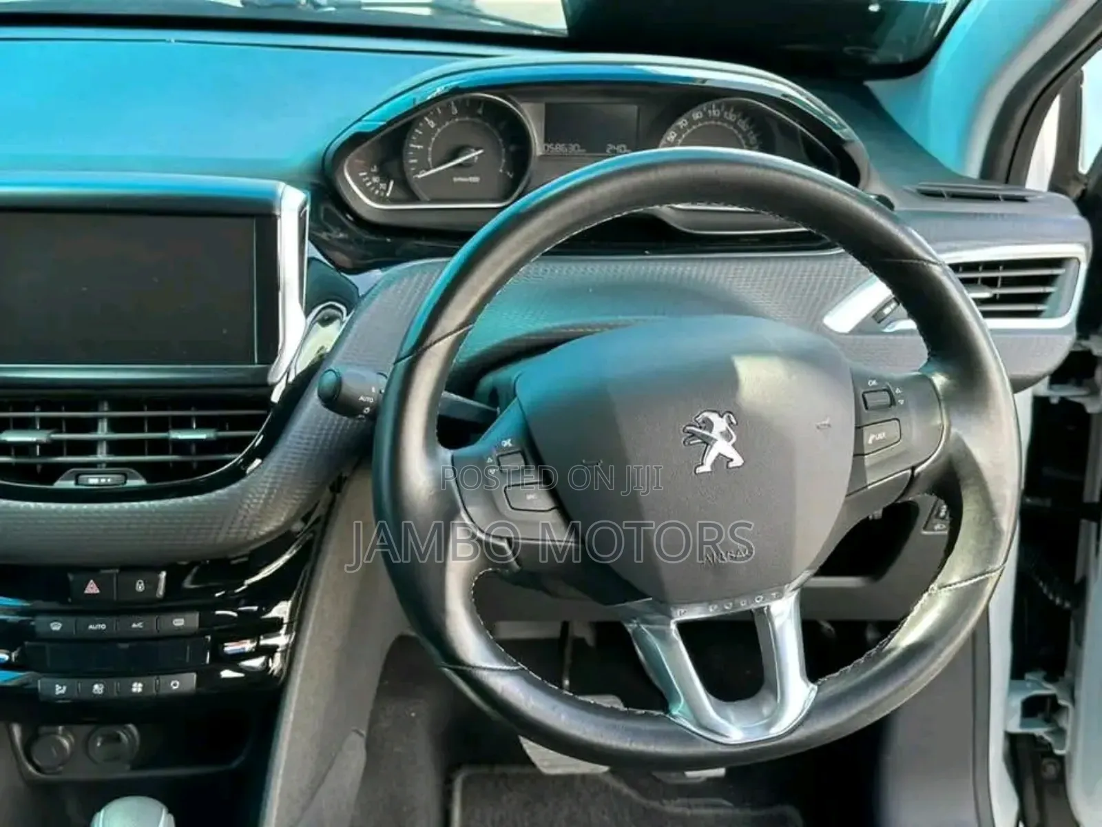 Peugeot 208 2018 White