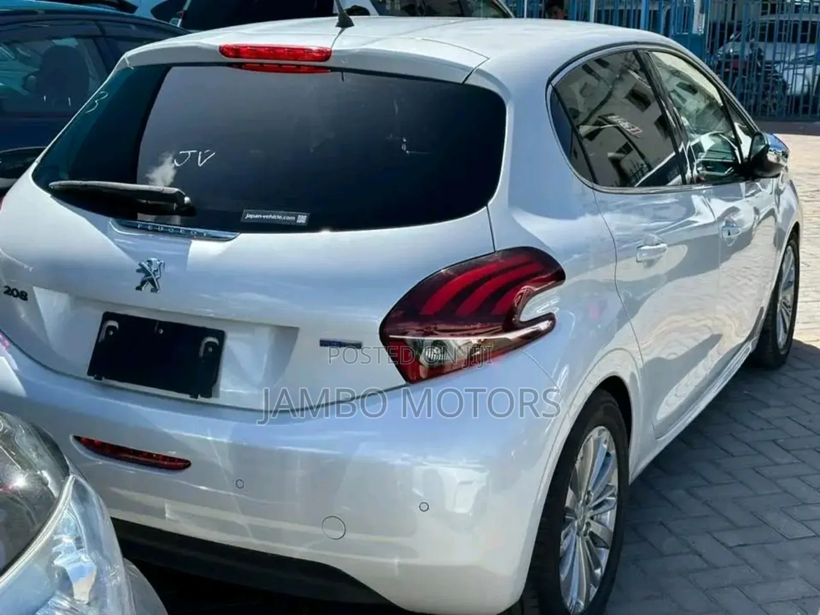 Peugeot 208 2018 White
