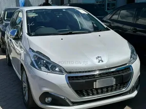 Peugeot 208 2018 White