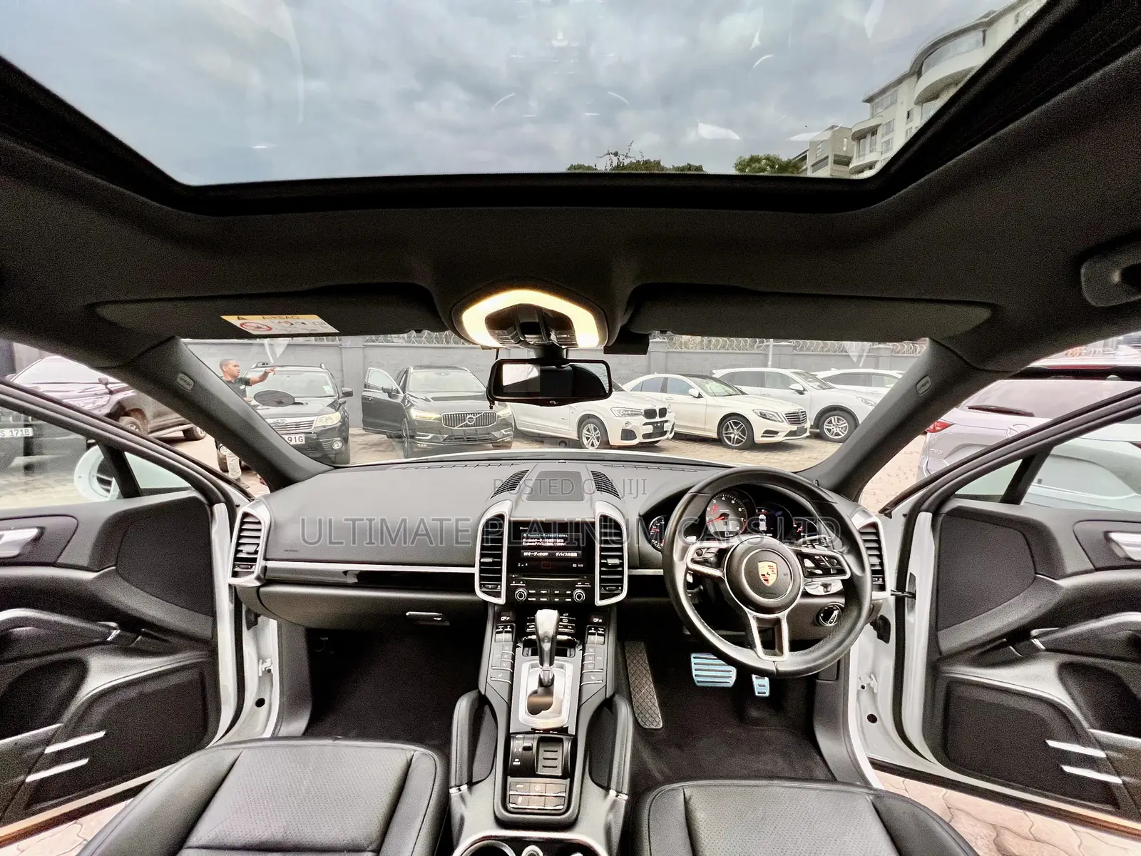 Porsche Cayenne Platinum Edition AWD 2017 White