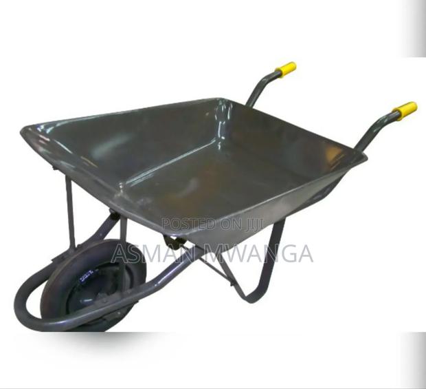 Wheelbarrow Heavy Duty