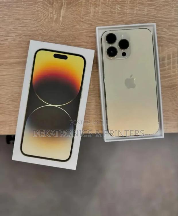 New Apple iPhone 14 Pro Max 256 GB Gold - main view