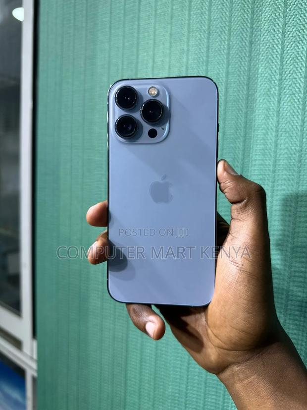 Apple iPhone 13 Pro 128 GB Blue - thumbnail 3
