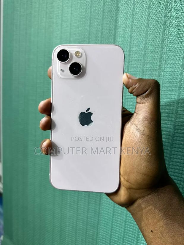 Apple iPhone 13 128 GB Pink - main view