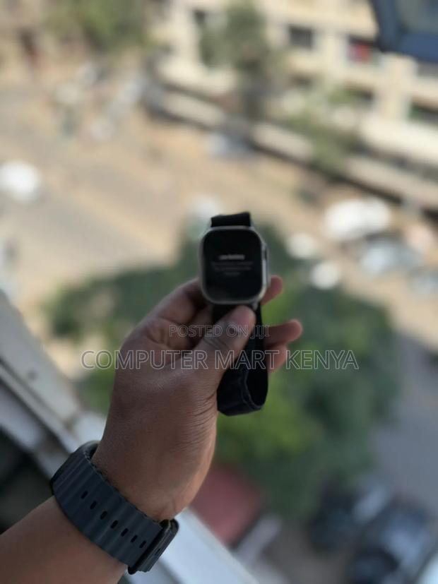 Apple Watch Ultra 49MM - thumbnail 4