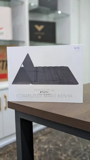 iPad Pro 10.5 Inch Smart Keyboard