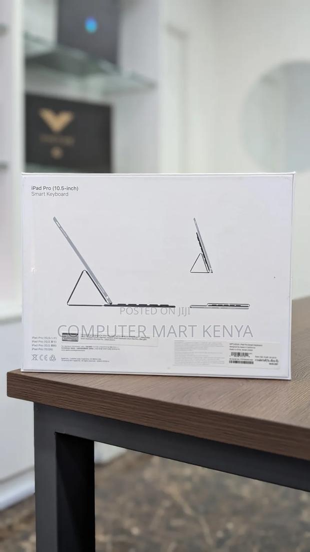 iPad Pro 10.5 Inch Smart Keyboard - thumbnail 3