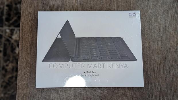 iPad Pro 10.5 Inch Smart Keyboard - thumbnail 5