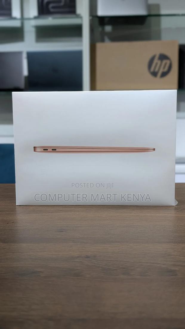 New Laptop Apple MacBook Air 8GB Apple M1 SSD 256GB - thumbnail 3
