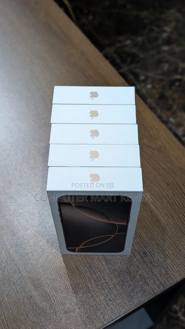 New Apple iPhone 16 Pro Max 1 TB - thumbnail 8