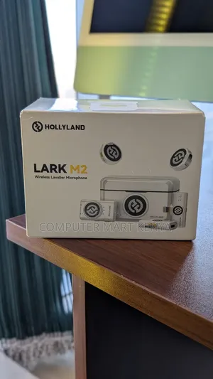 Hollyland Lark M2 Wireless Lavalier Microphone