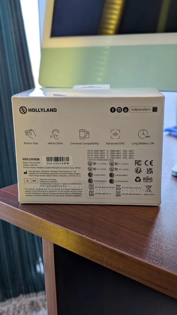 Hollyland Lark M2 Wireless Lavalier Microphone - thumbnail 3